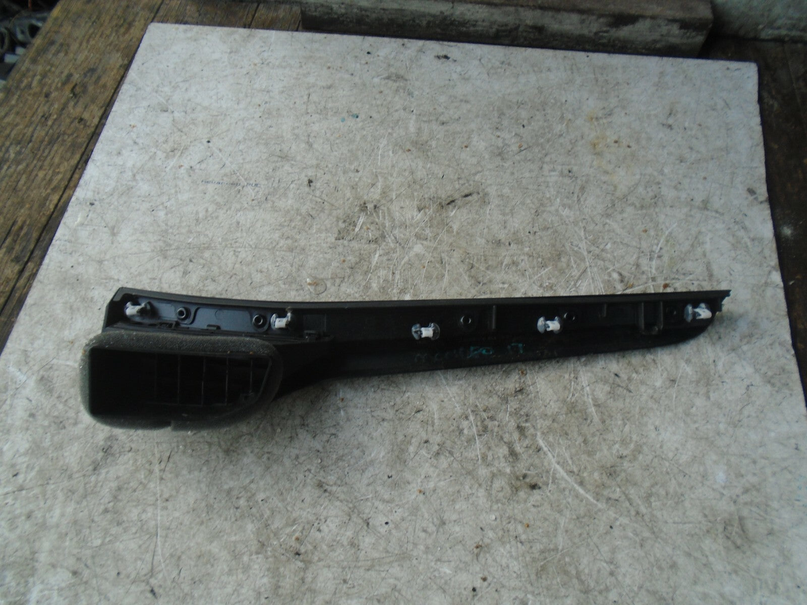 FORD MONDEO 2017 MK5 NSF FRONT PASSENGER SIDE DASHBOARD TRIM WITH AIR VENT