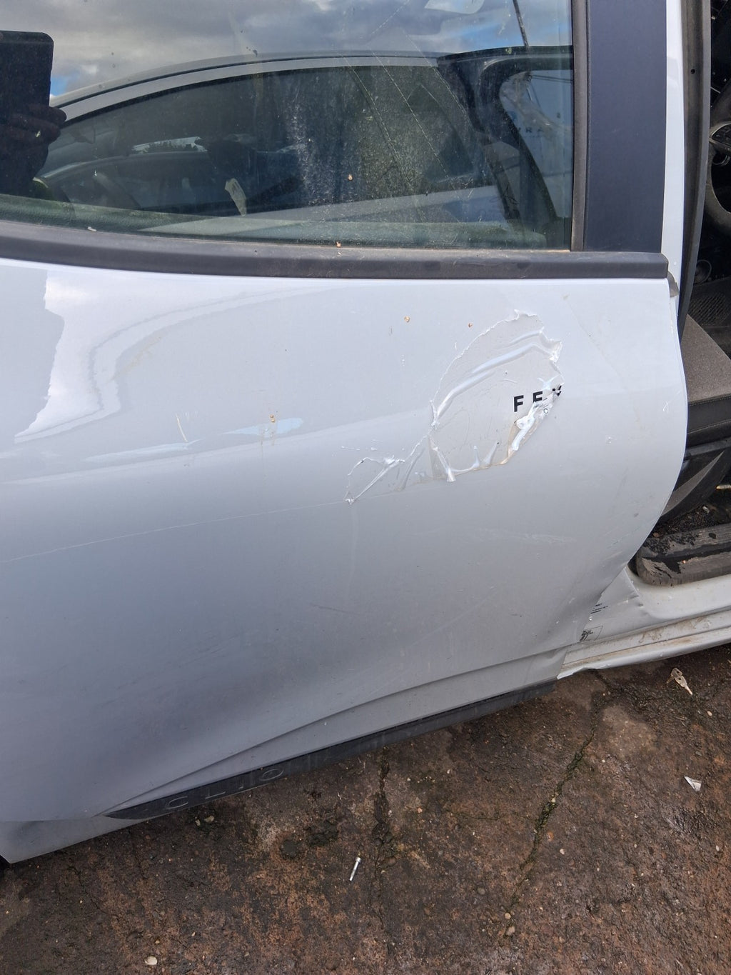2024 RENAULT CLIO FACELIFT MK5 OSR DRIVER SIDE REAR RIGHT BARE DOOR GREY