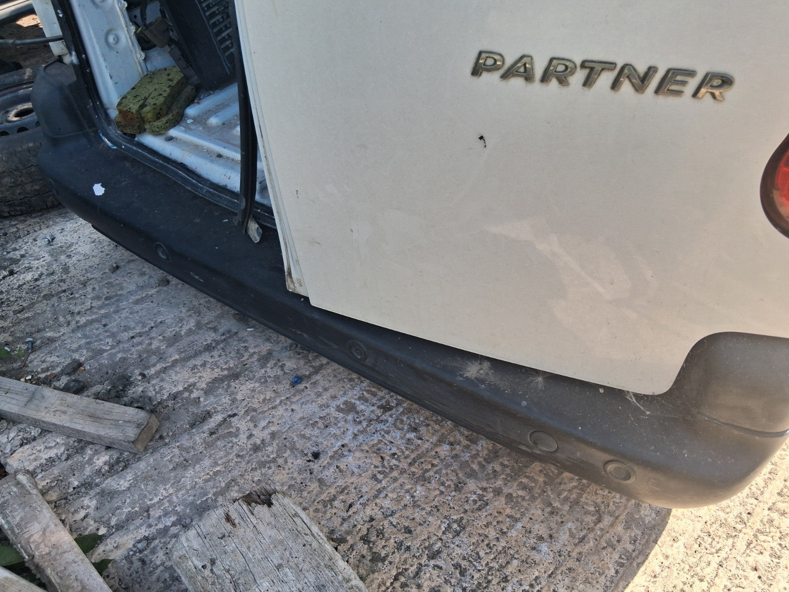 2015 PEUGEOT PARTNER MK2 COMPLETE REAR BUMPER WITH PDC SENSORS BLACK