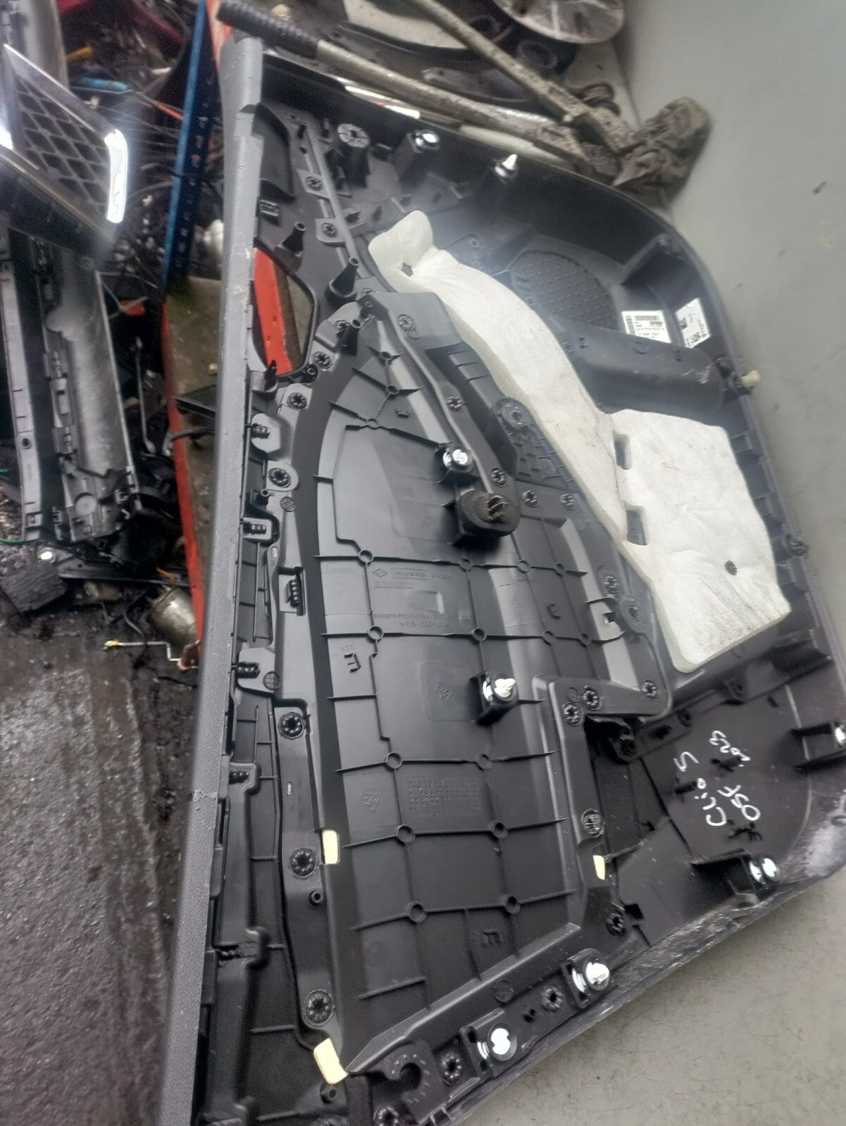2023 RENAULT CLIO MK5 OSF DRIVER SIDE FRONT DOOR CARD