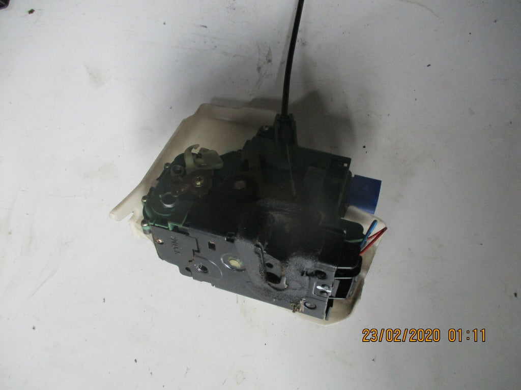 VW VOLKSWAGEN POLO MK4 9N 2003 OSF DRIVER SIDE FRONT DOOR LOCK MECH