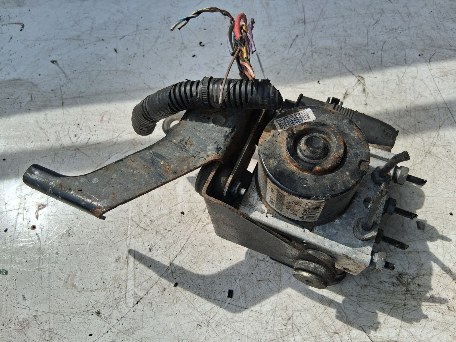 2010 FORD FIESTA MK7 ABS PUMP CONTROL MODULE 8V512M110AD