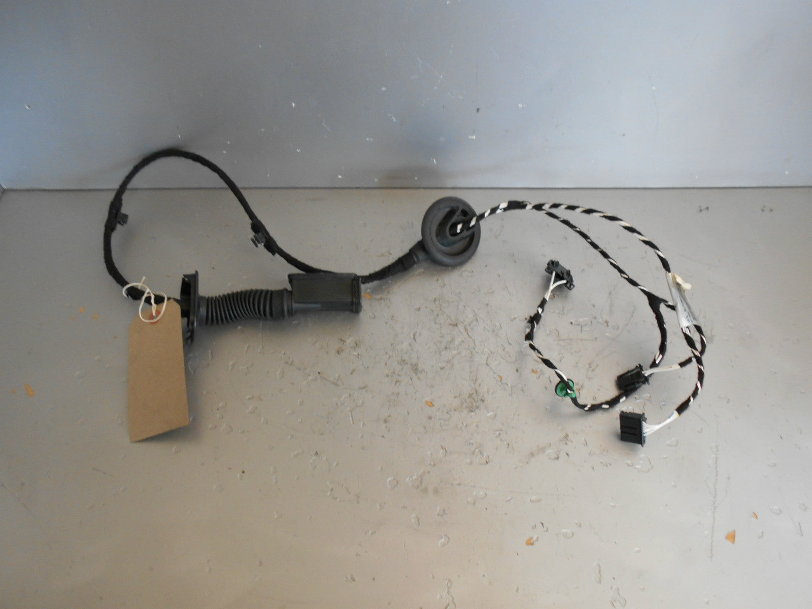 VOLKSWAGEN VW GOLF MK7 2013 5 DOOR OSR DRIVER SIDE REAR MANUAL DOOR WIRING LOOM