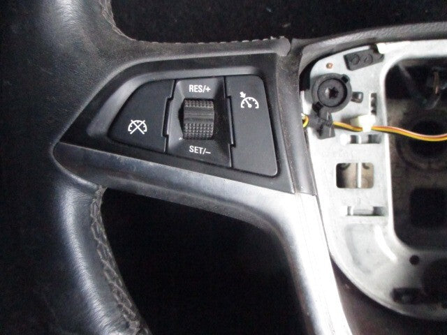 2015 VAUXHALL ASTRA J MULTIFUNCTIONAL STEERING WHEEL 13351021