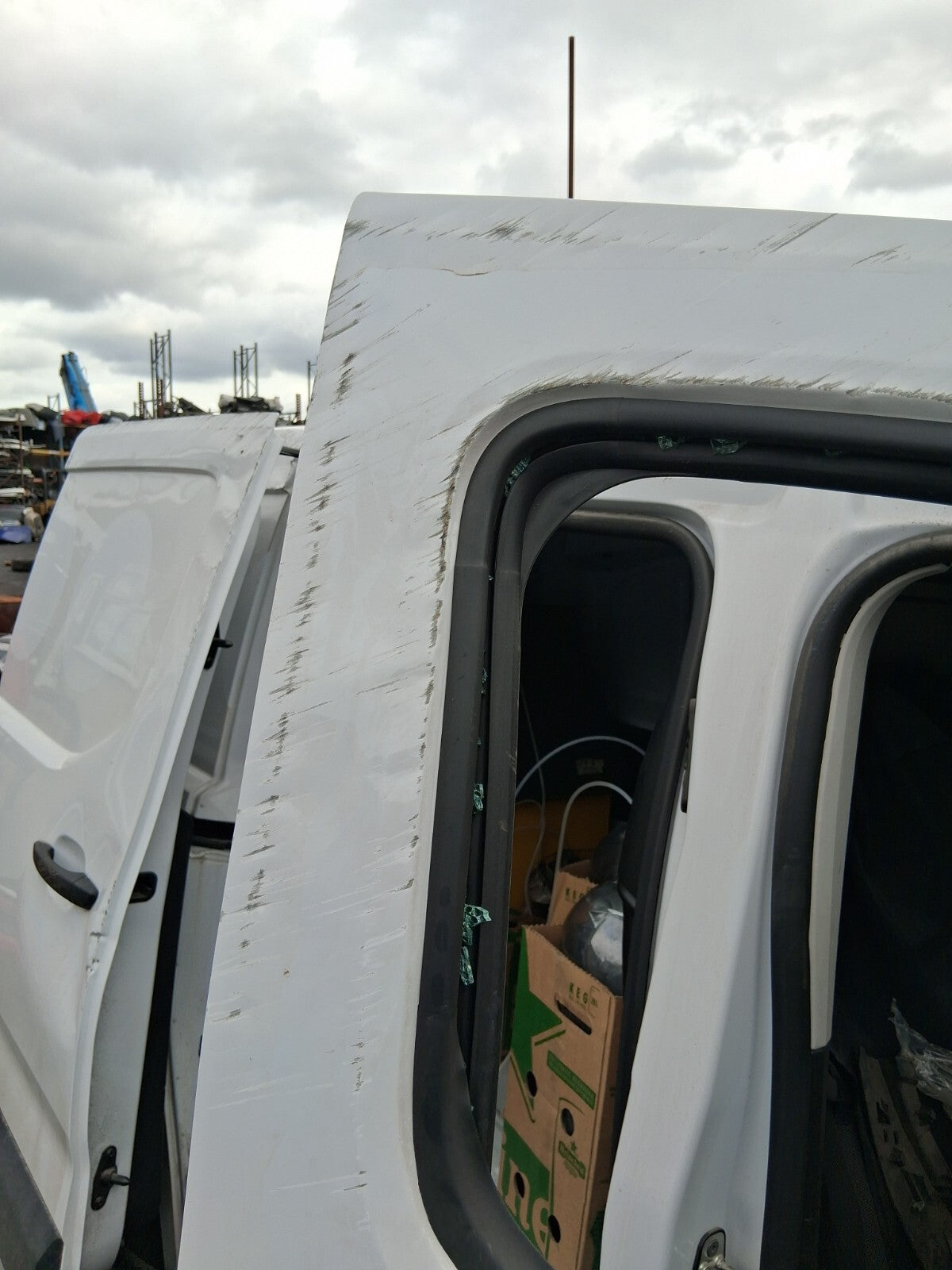 2024 TOYOTA PROACE CITY OS DRIVER SIDE FRONT BARE DOOR DAMAGED EPR ICY WHITE