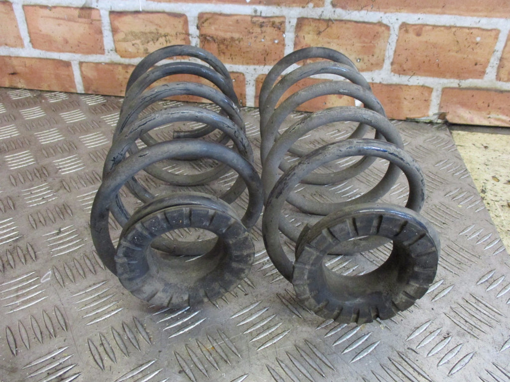 VAUXHALL CORSA E 2017 1.4 2 X PAIR REAR COIL SPRING SPRINGS SET