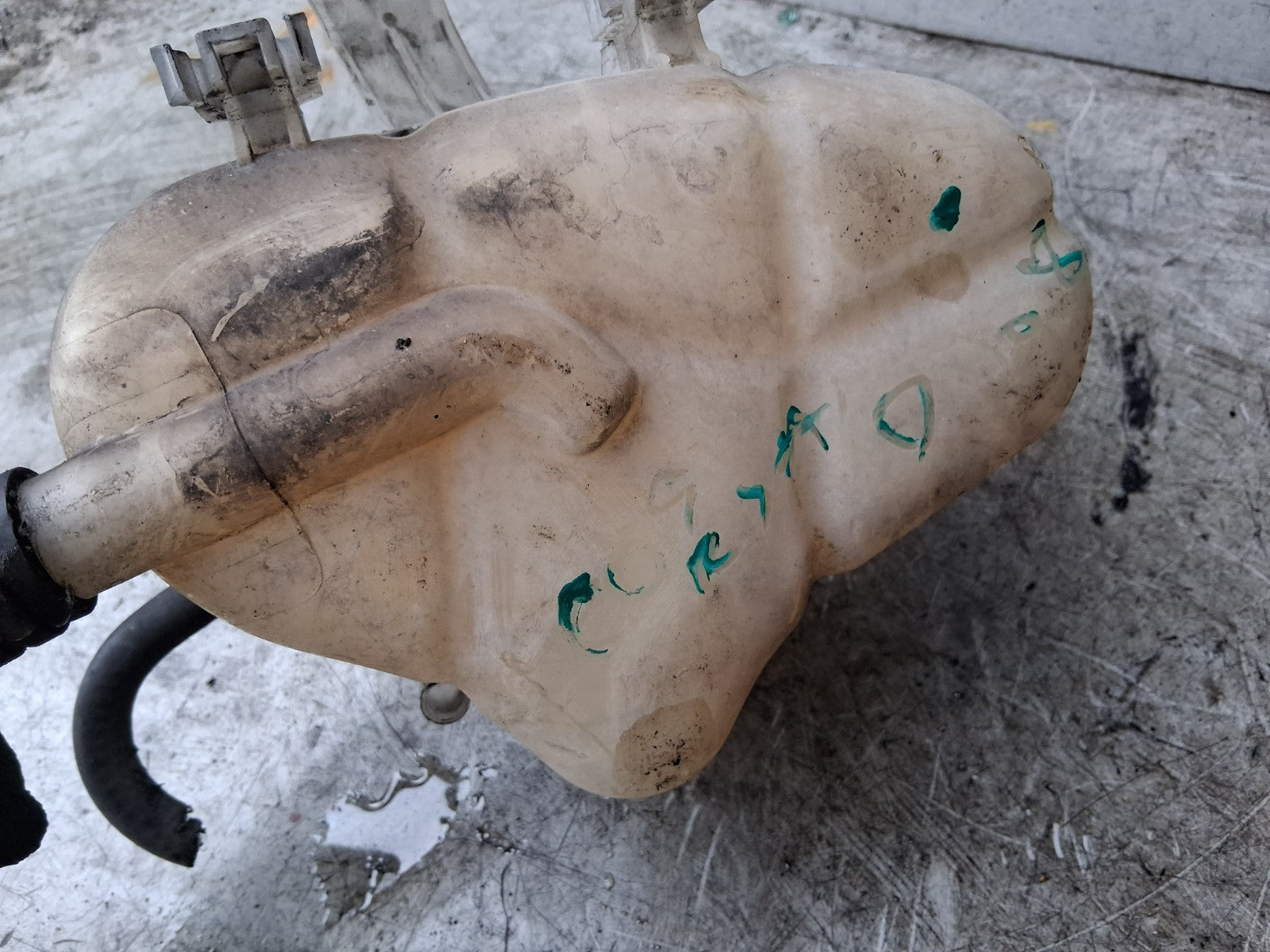 2008 VAUXHALL CORSA D 1.4 DIESEL COOLANT OVERFLOW EXPANSION TANK BOTTLE 55702165