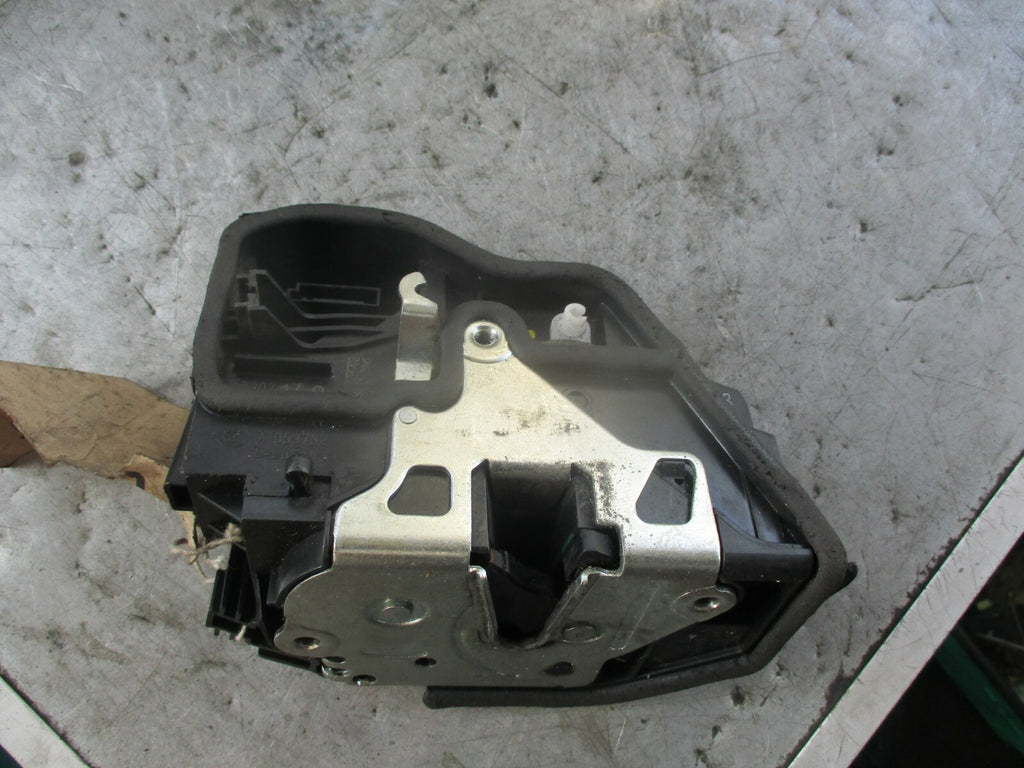 BMW 1 SERIES OFF DRIVER SIDE REAR DOOR LOCK MECH OSR A053702