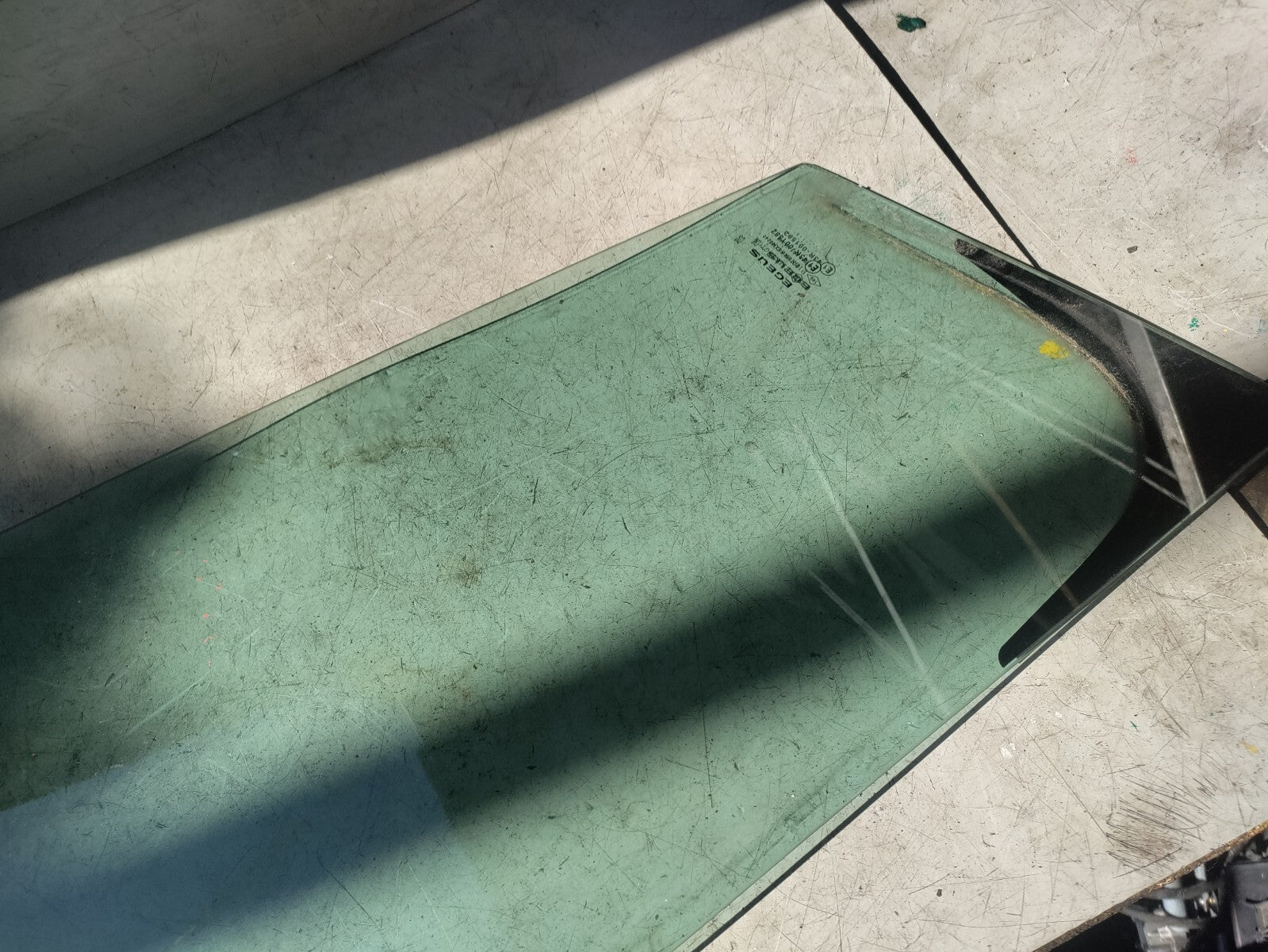 2023 RENAULT MASTER MK3 NS PASSENGER SIDE QUARTER GLASS