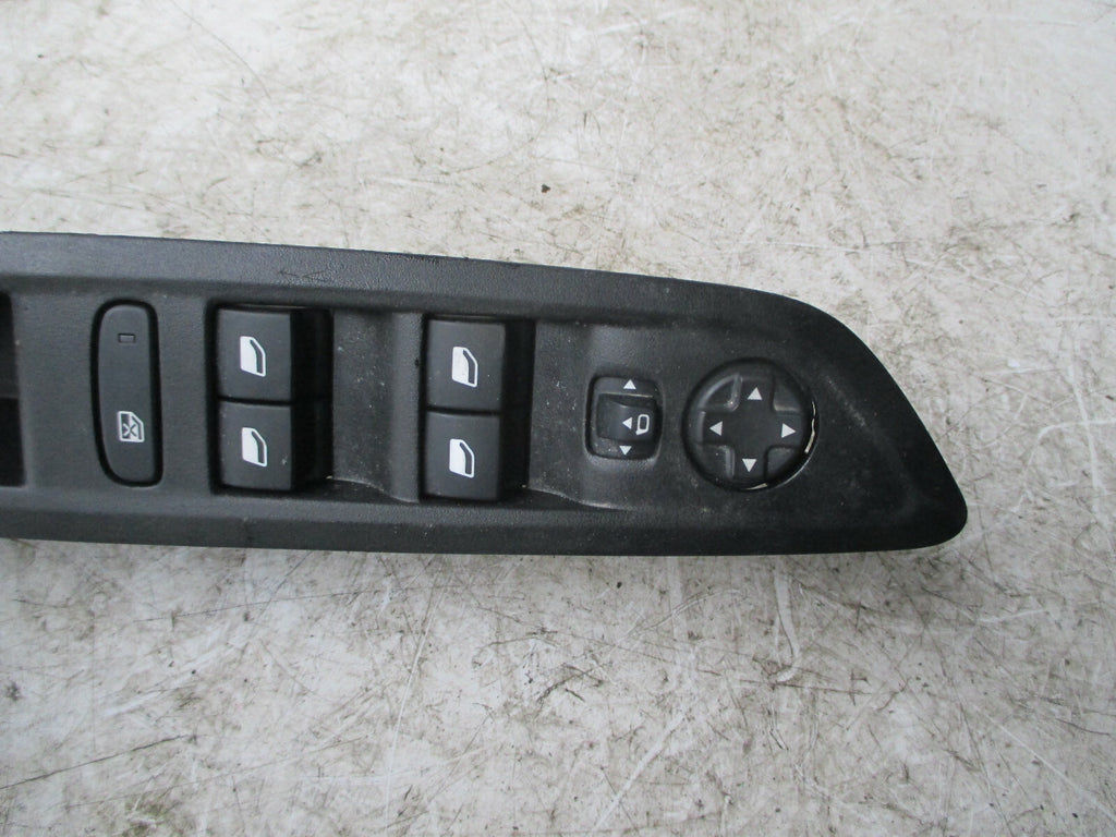 PEUGEOT 2021 OSF DRIVER SIDE FRONT WINDOW MIRROR CONTROL SWITCH 98349233ZD