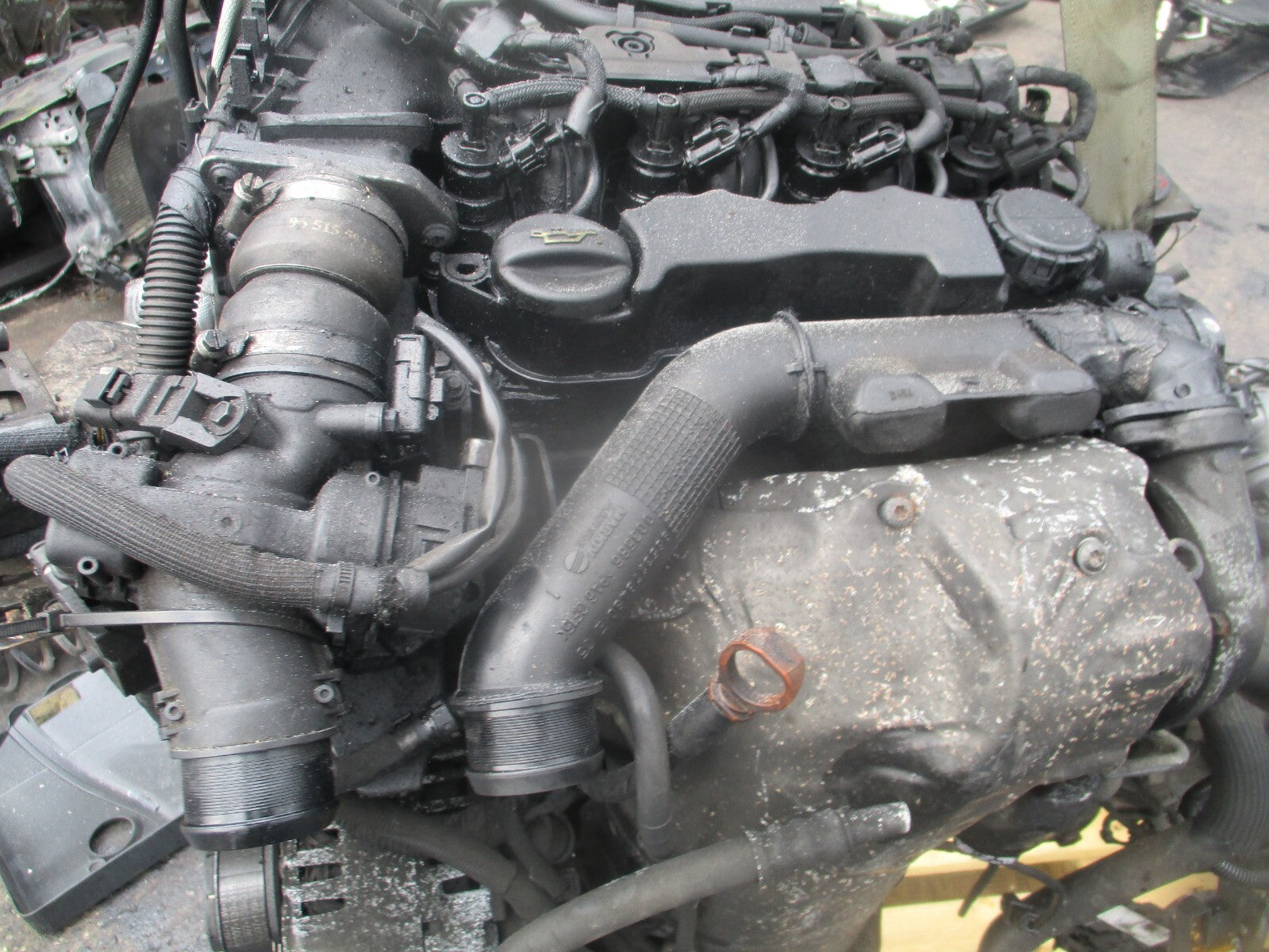 2009 CITROEN C4 PICASSO 1.6 DIESEL HDI BARE ENGINE WITH INJECTOR 9HZ