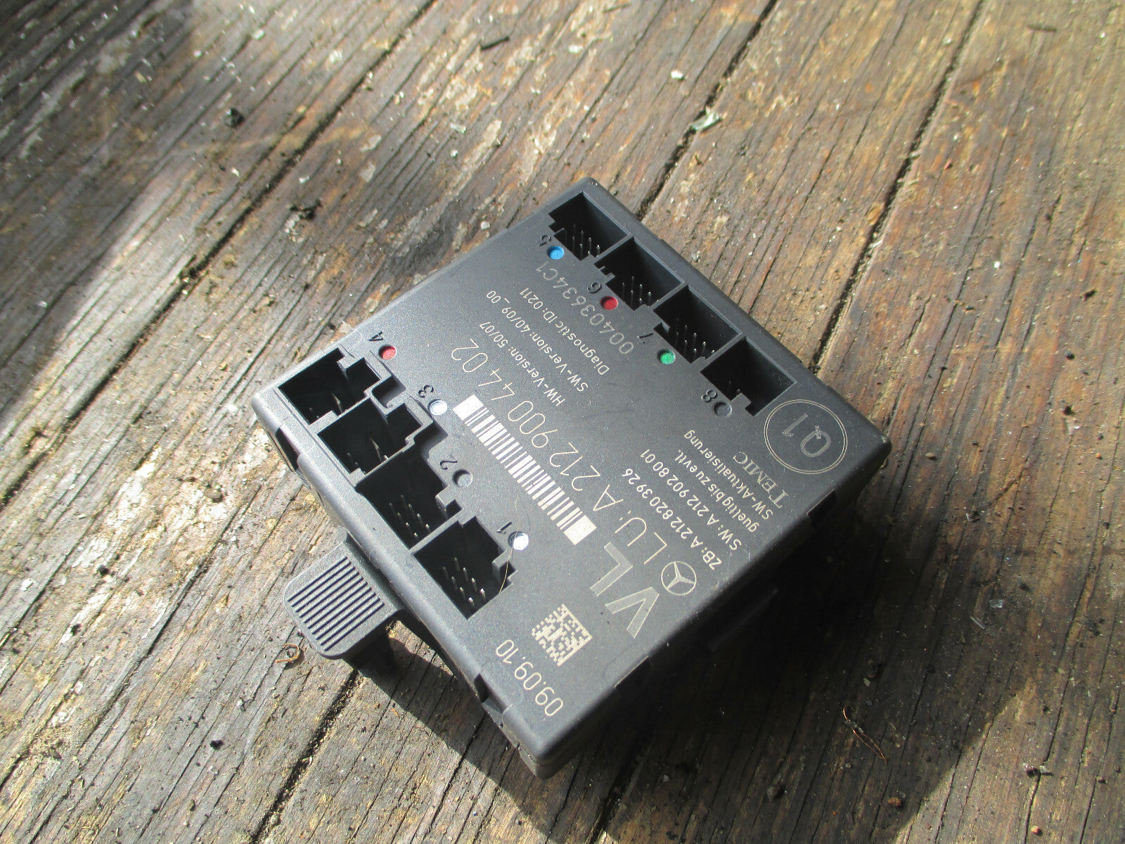 MERCEDES BENZ E CLASS W212 2010 NSF PASSENGER SIDE FRONT DOOR CONTROL MODULE