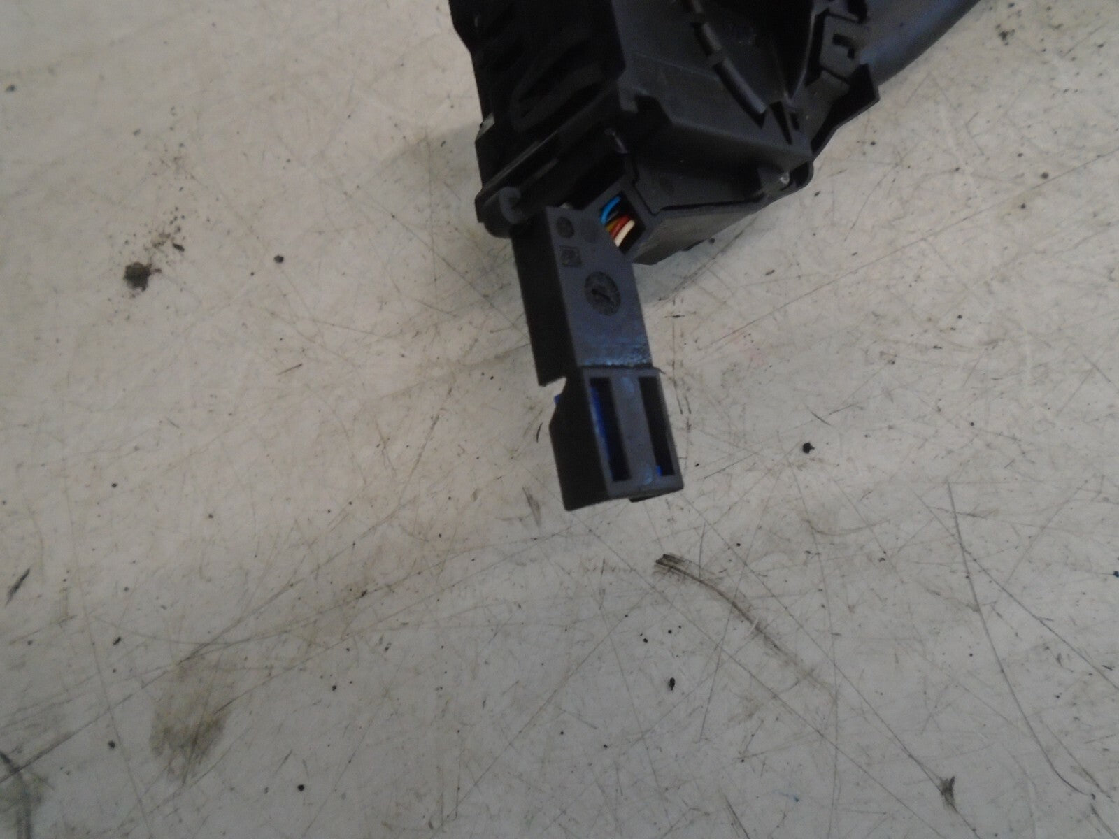 AUDI A3 2005 8P WIPER STALK ARM 8P0953519