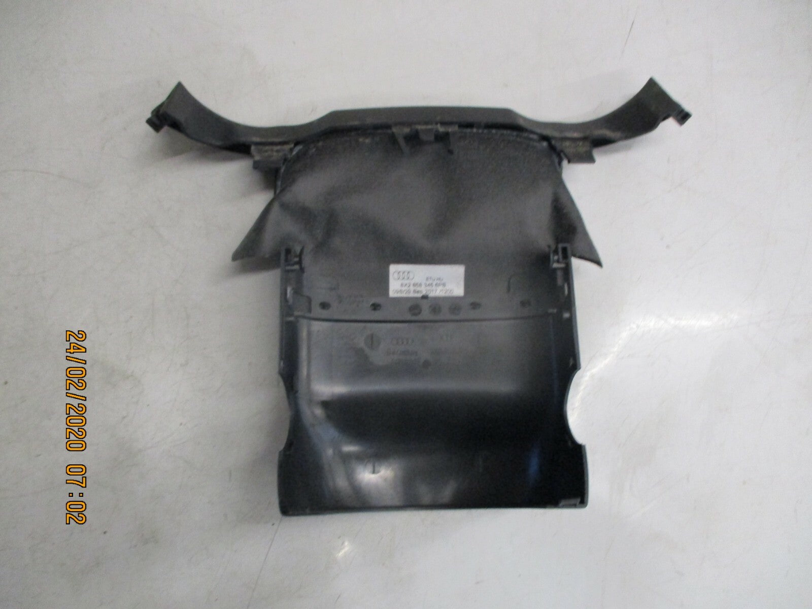 AUDI A1 MK1 8X 2017 UPPER STEERING COLUMN TRIM COVER SHROUD 8X28583456PS