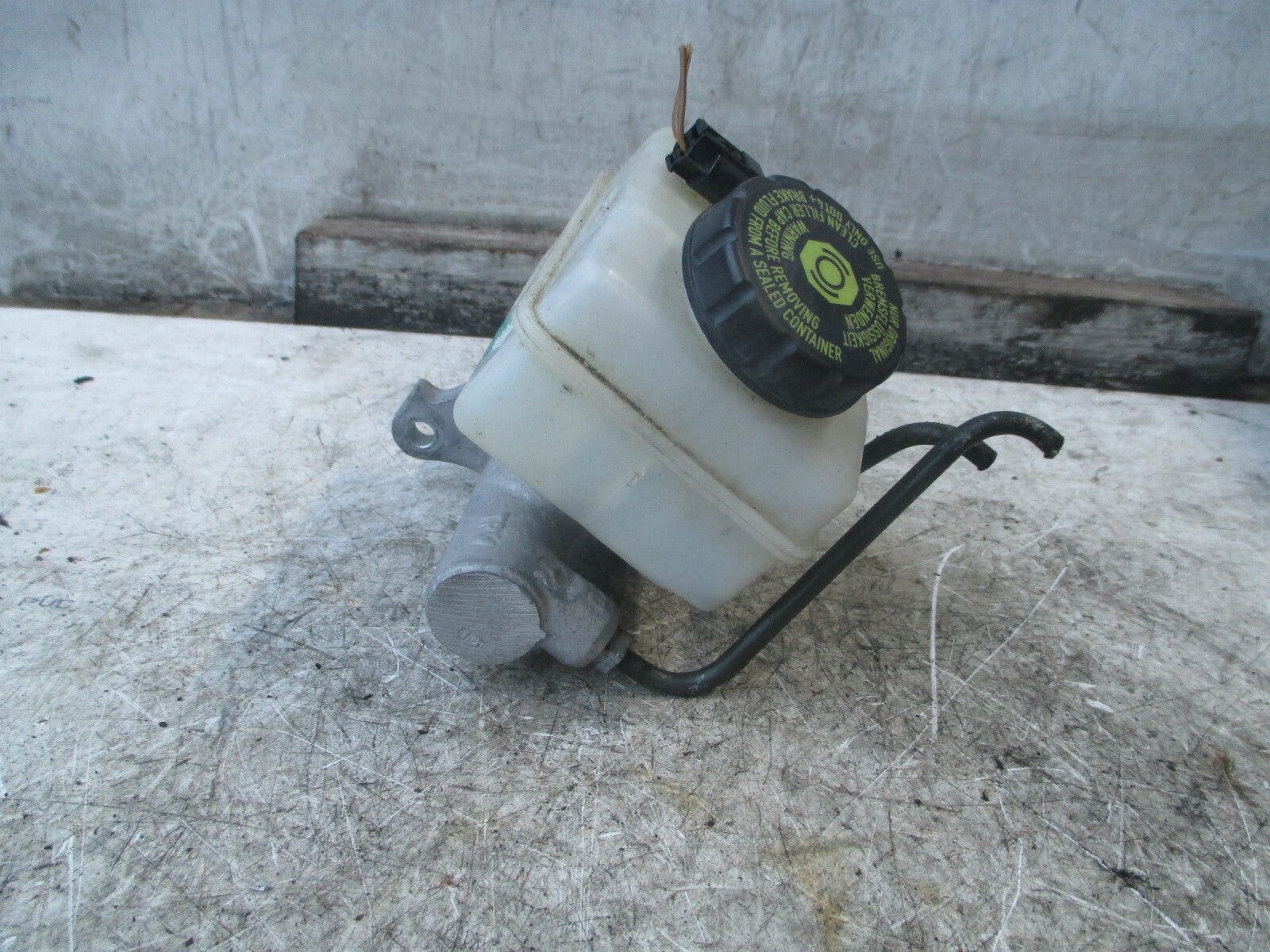 MERCEDES B CLASS W245 2007 BRAKE MASTER CYLINDER A1694300202