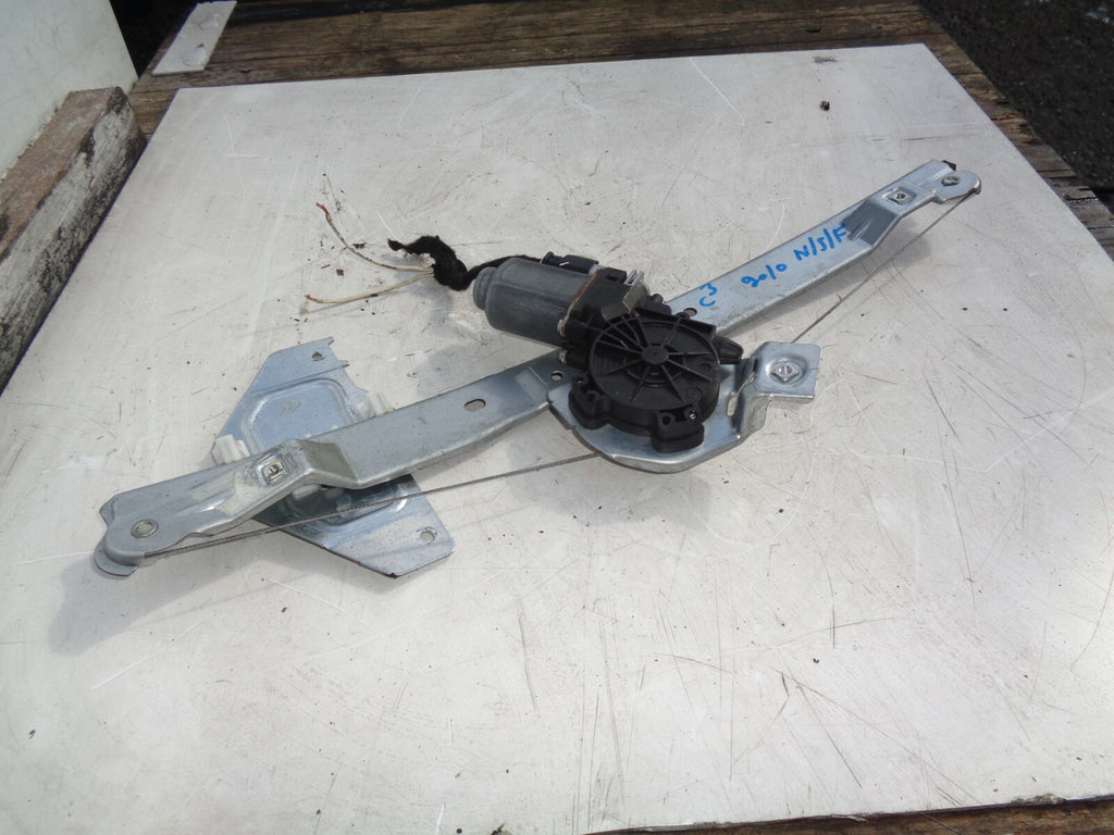 CITROEN C3 MK2 2010 NSF PASSENGER SIDE FRONT WINDOW REGULATOR & MOTOR 9683129480