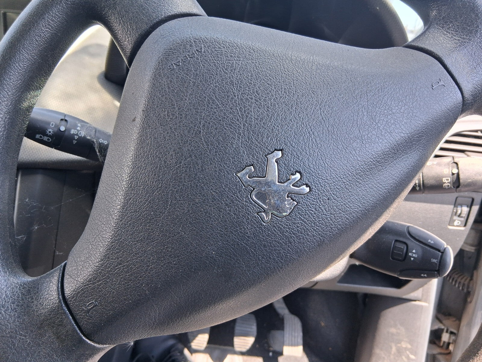 2009 PEUGEOT 207 STEERING WHEEL SRS AIRBAG BLACK