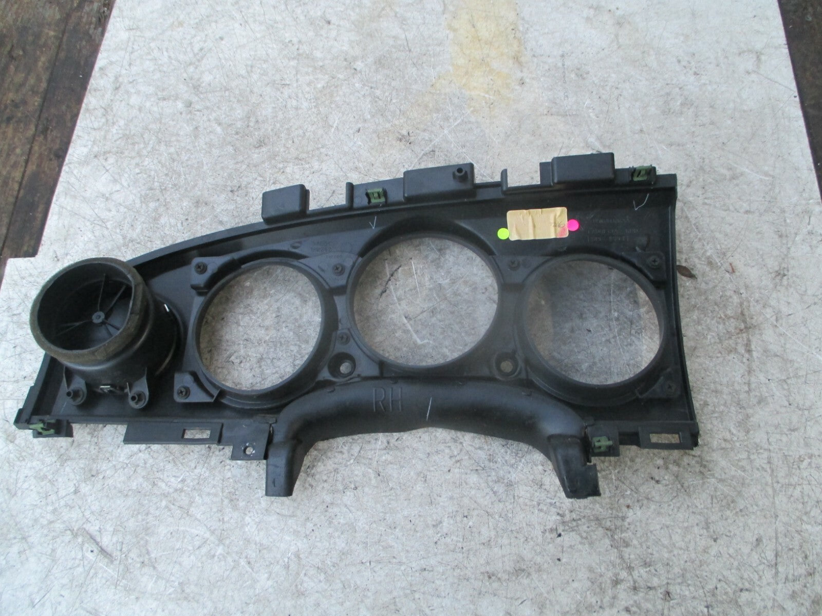 CHRYSLER PT CRUISER 2007 SPEEDOMETER INSTRUMENT CLUSTER SURROUND TRIM