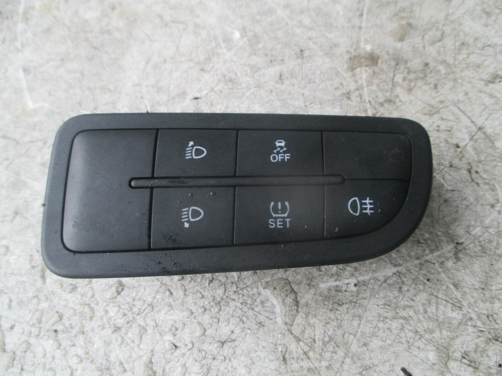 FIAT TIPO 2017 HEADLIGHT LAMP ADJUSTMENT SWITCH