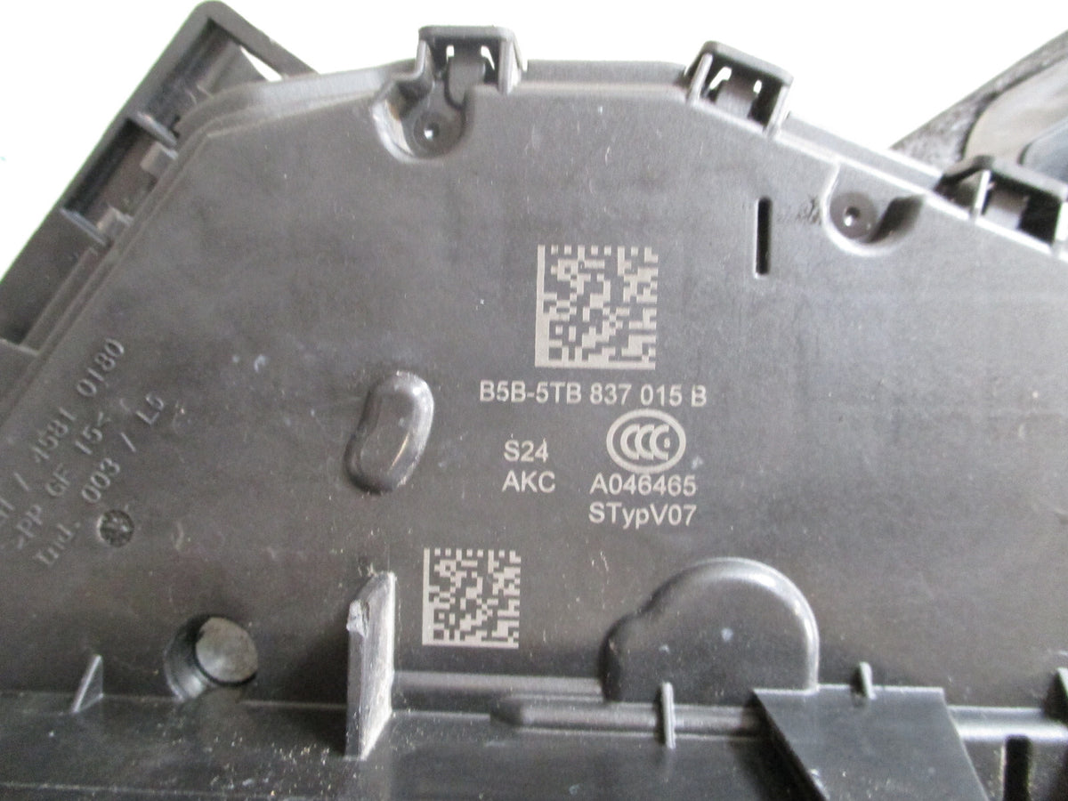 SKODA FABIA MK3 2021 NSF PASSENGER SIDE FRONT DOOR LOCK MECHANISM