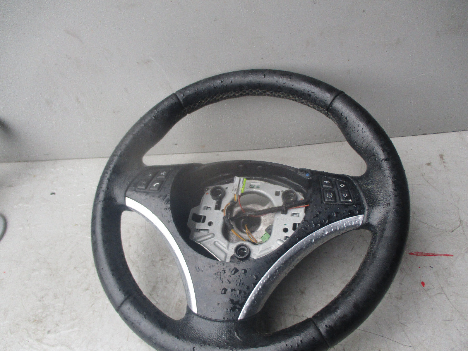 BMW 1 SERIES 2010 E87 STEERING WHEEL 679557401