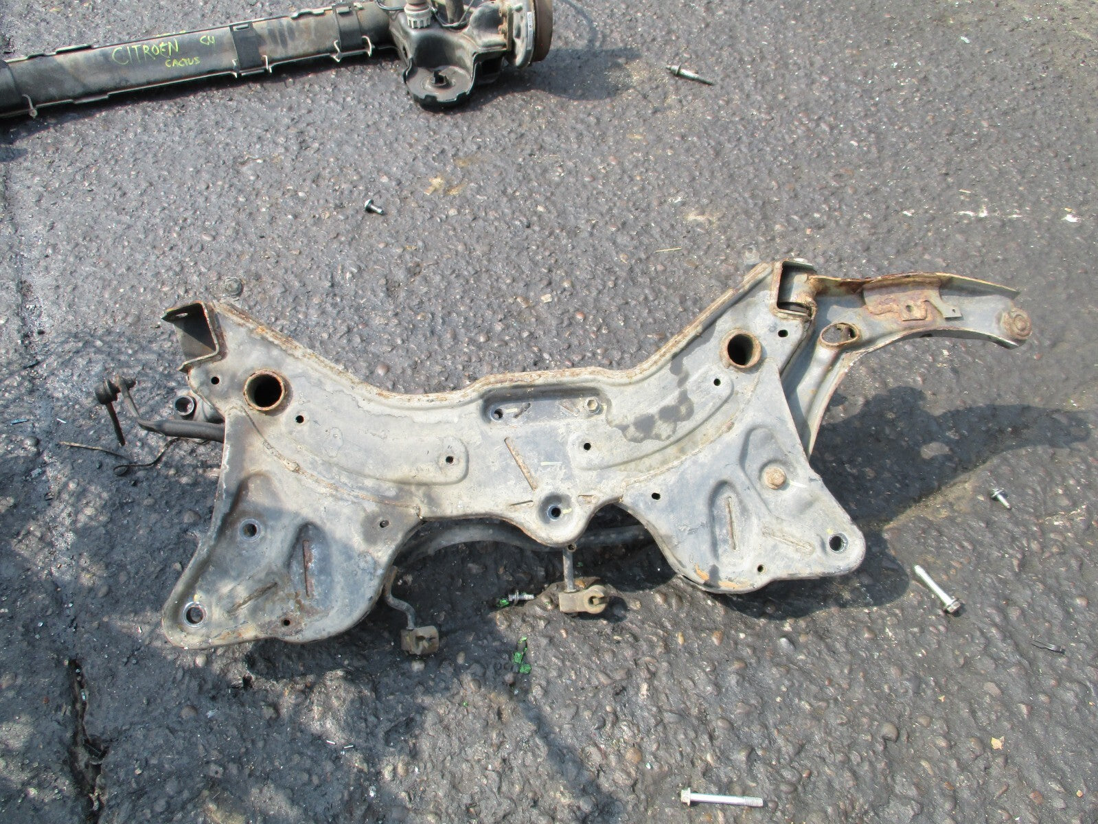 SUZUKI SWIFT MK3 2015 1.2 PETROL FRONT SUBFRAME METAL CRADLE