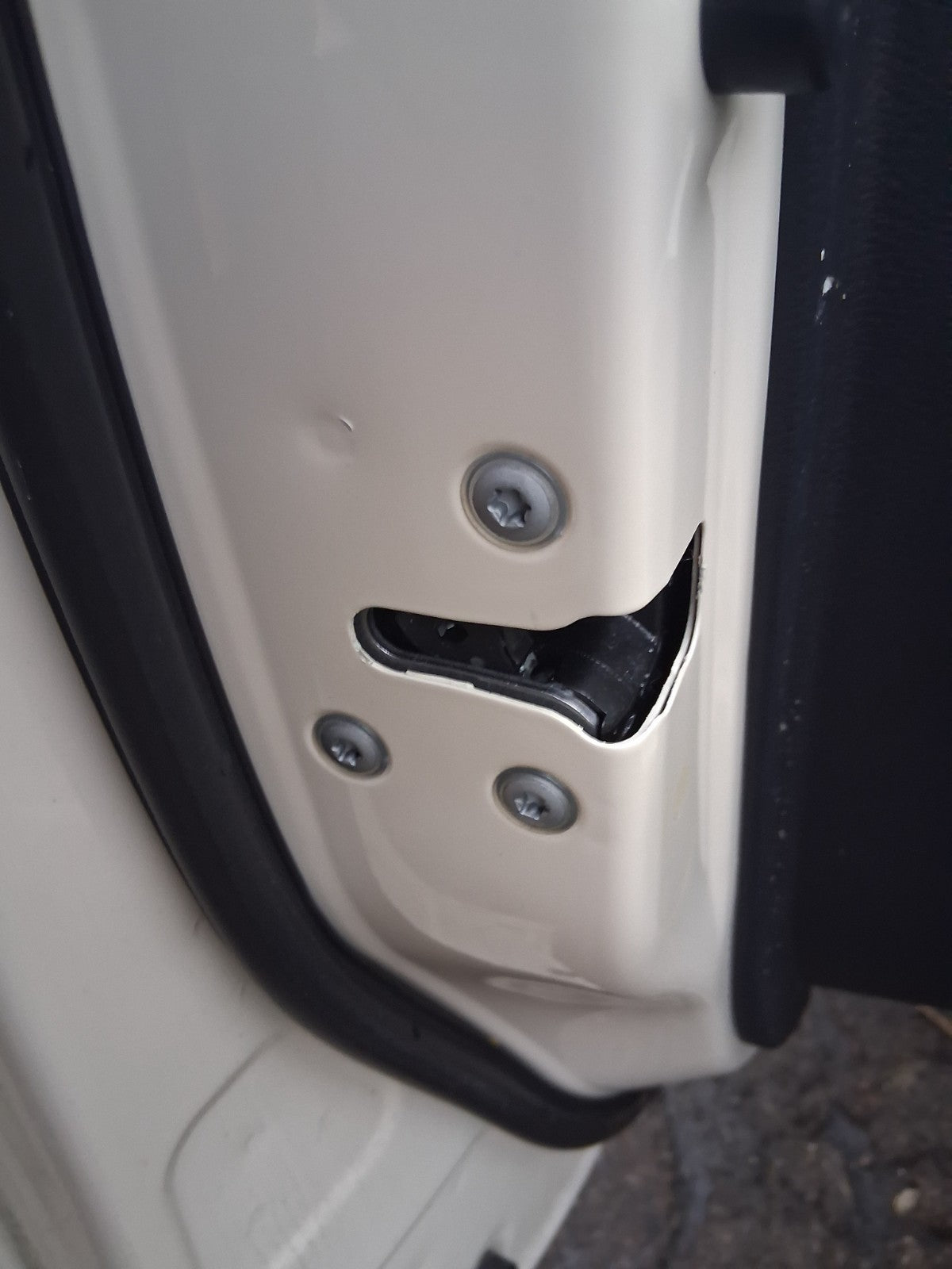 2018 NISSAN MICRA K14 NSF PASSENGER SIDE FRONT LEFT DOOR LOCK MECHANISM