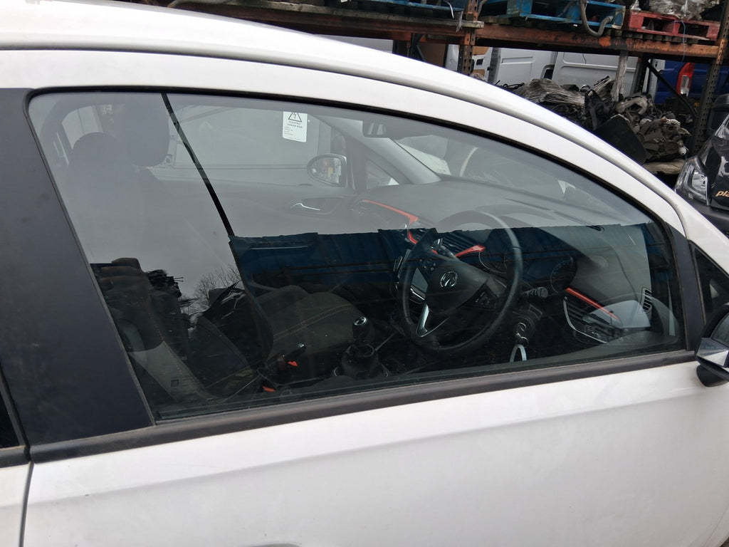 2019 VAUXHALL CORSA E 3 DOOR OS DRIVER SIDE RIGHT WINDOW GLASS