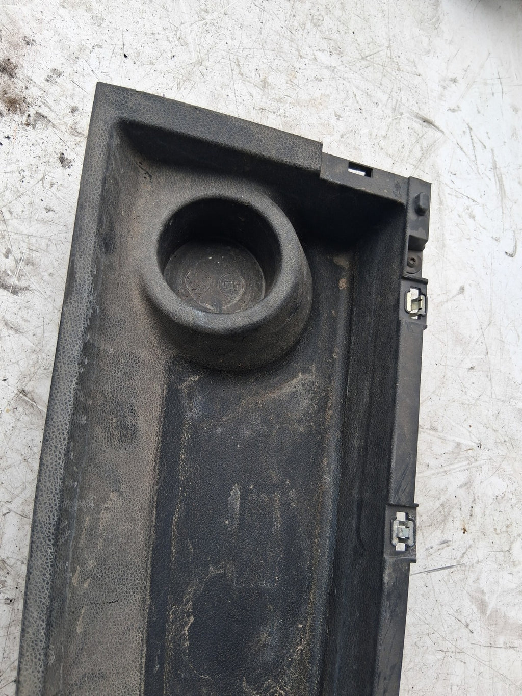 2021 MERCEDES BENZ SPRINTER W907 OSF DRIVER SIDE DASH STORAGE TRIM A9106803400