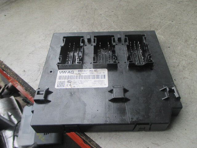2018 AUDI A1  8X DRIVER SUDE AIR VENT 8X0907063AF