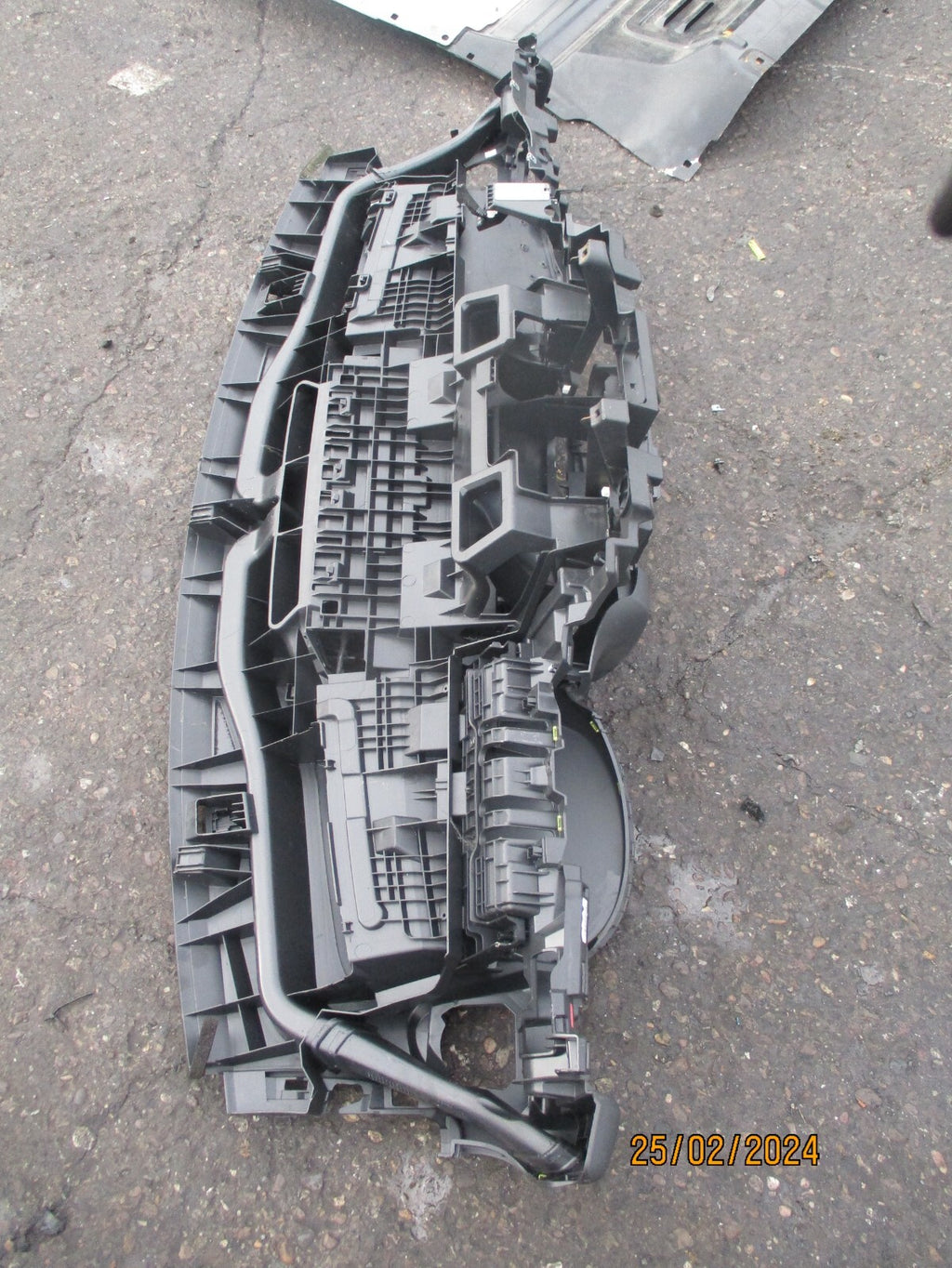 VAUXHALL VIVARO MK2 2017 FRONT INTERIOR BARE DAHBOARD PLASTIC PANEL