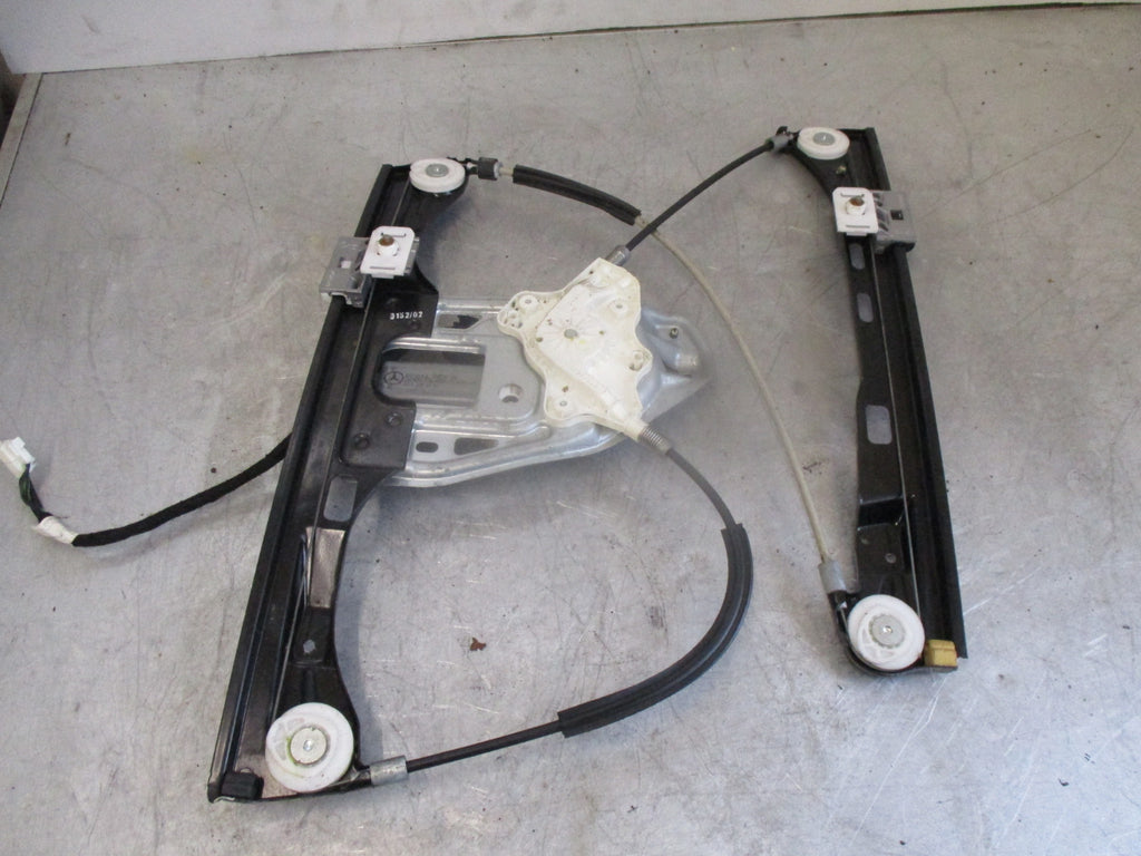 MERCEDES C CLASS CL203 COUPE 2008 NS FRONT PASSENGER WINDOW REGULATOR AND MOTOR