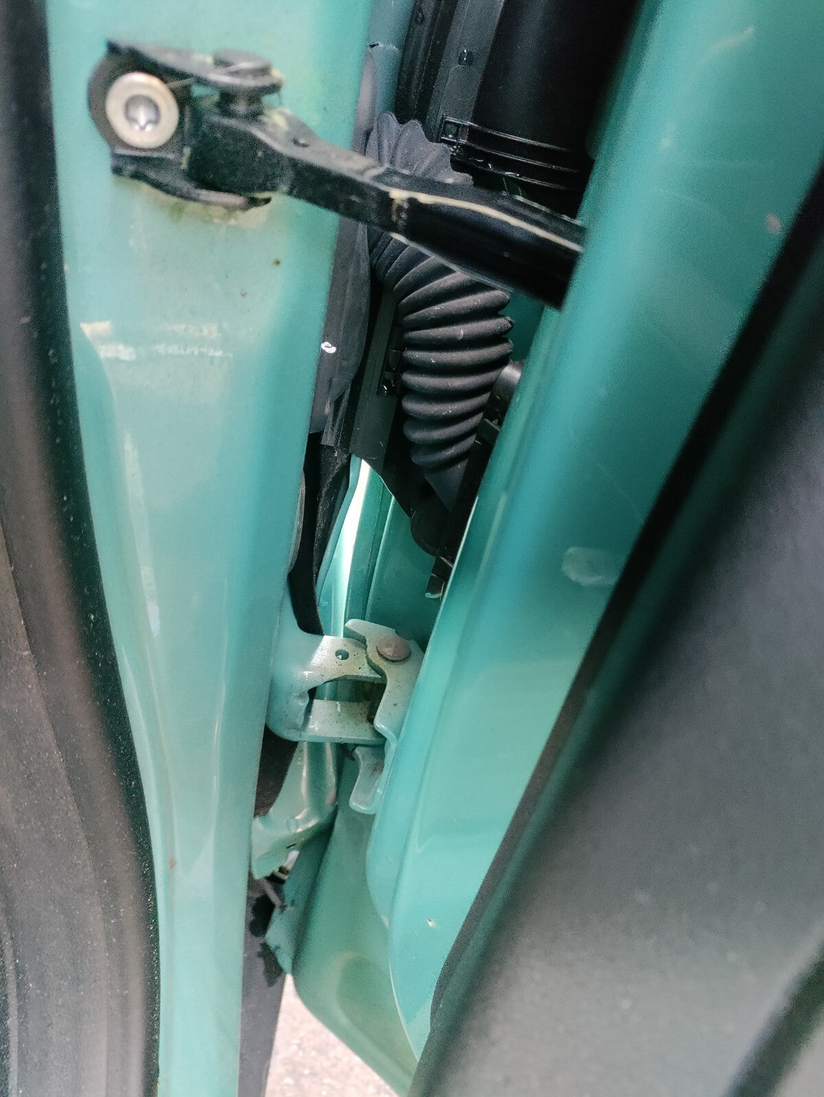 2024 JEEP AVENGER OSF DRIVER SIDE FRONT UPPER & LOWER DOOR HINGES