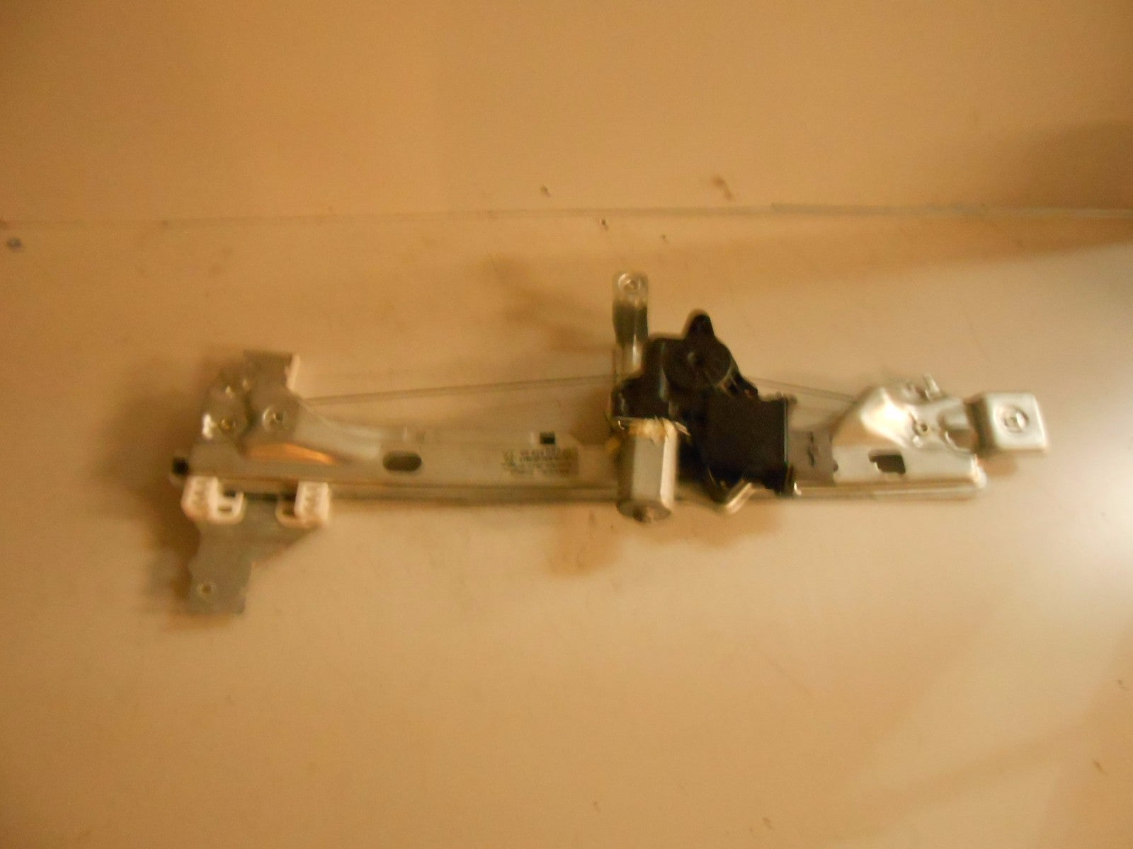 PEUGEOT 5008 2015 NSR PASSENGER SIDE REAR WINDOW REGULATOR MOTOR MECH 9682808780