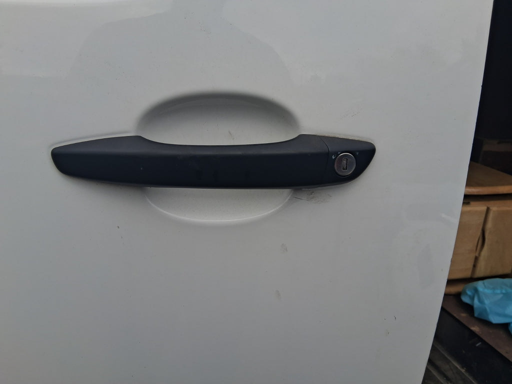 2019 CITROEN DISPATCH VIVARO MK3 NSF PASSENGER SIDE FRONT DOOR HANDLE BLACK