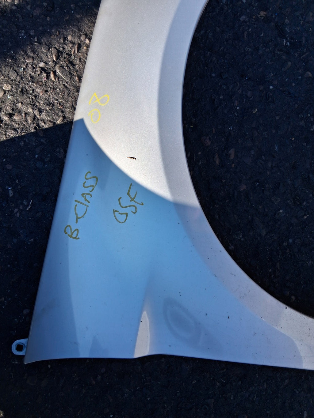 2008 MERCEDES B CLASS W245 OSF DRIVER SIDE FRONT RIGHT WING PANEL SILVER