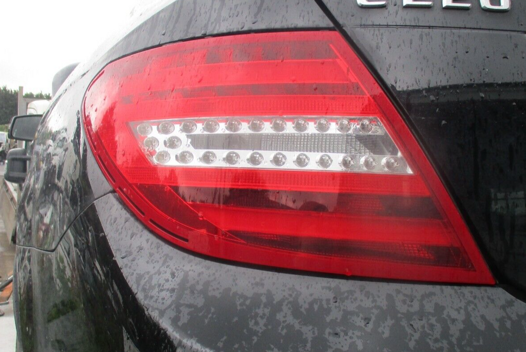 MERCEDES BENZ C CLASS COUPE W204 2012 REAR NSF PASSENGER SIDE BOOT TAILLIGHT