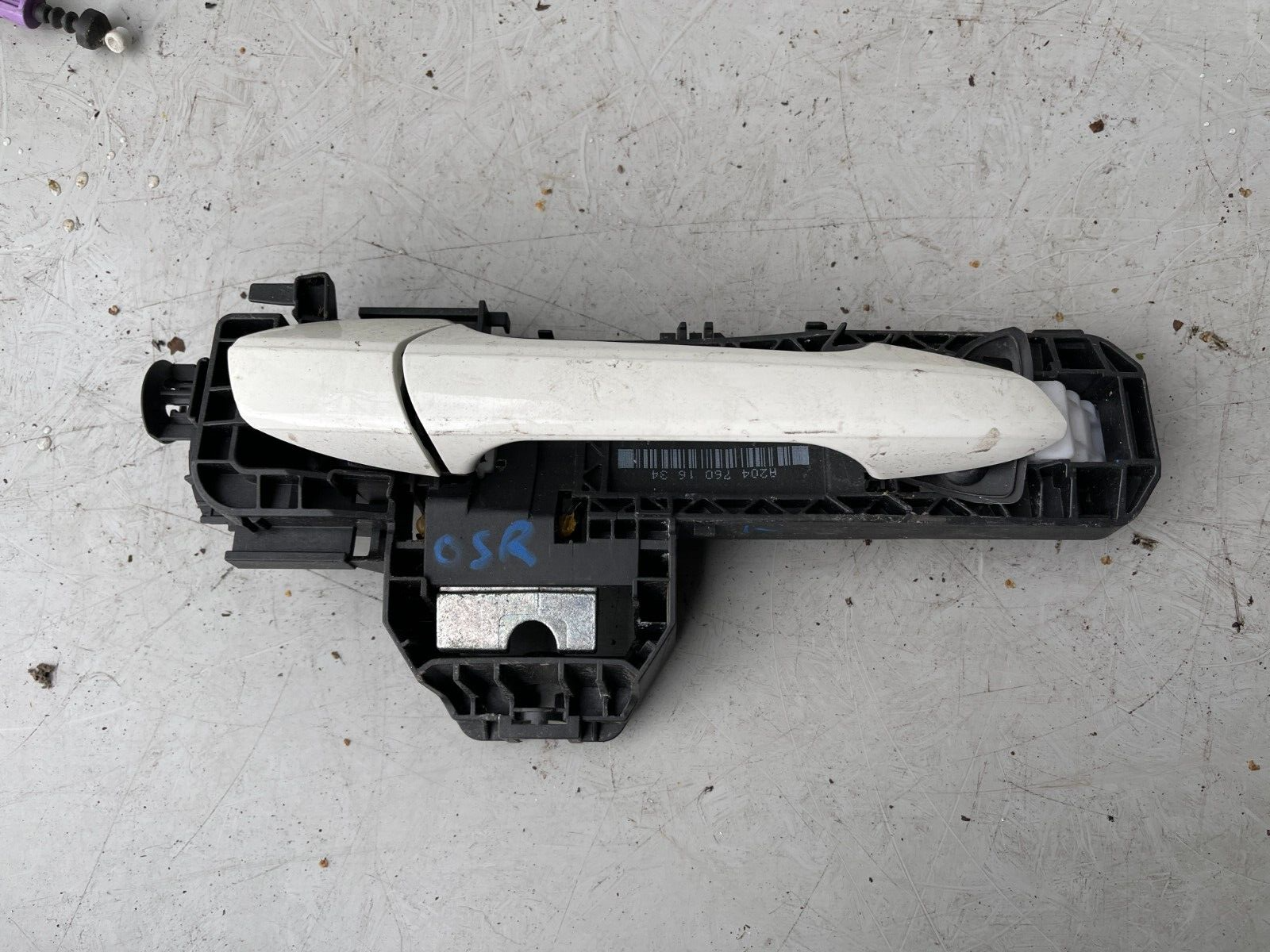 MERCEDES BENZ W176 OSR DRIVER SIDE REAR DOOR HANDLE A2047601634