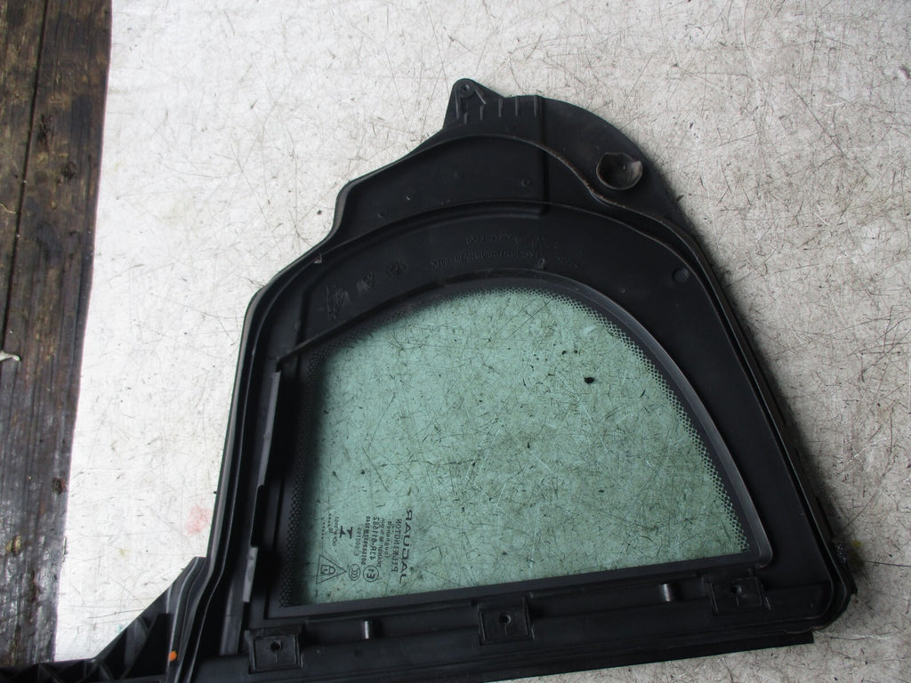 JAGUAR XE 2017 NSR PASSENGER SIDE REAR DOOR QUARTER WINDOW GLASS