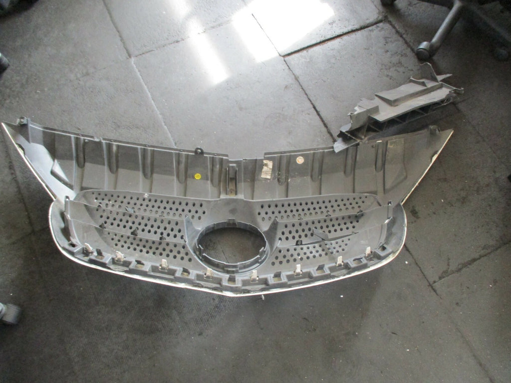 MERCEDES CITAN 2013 FRONT GRILLE WHITE GRILL