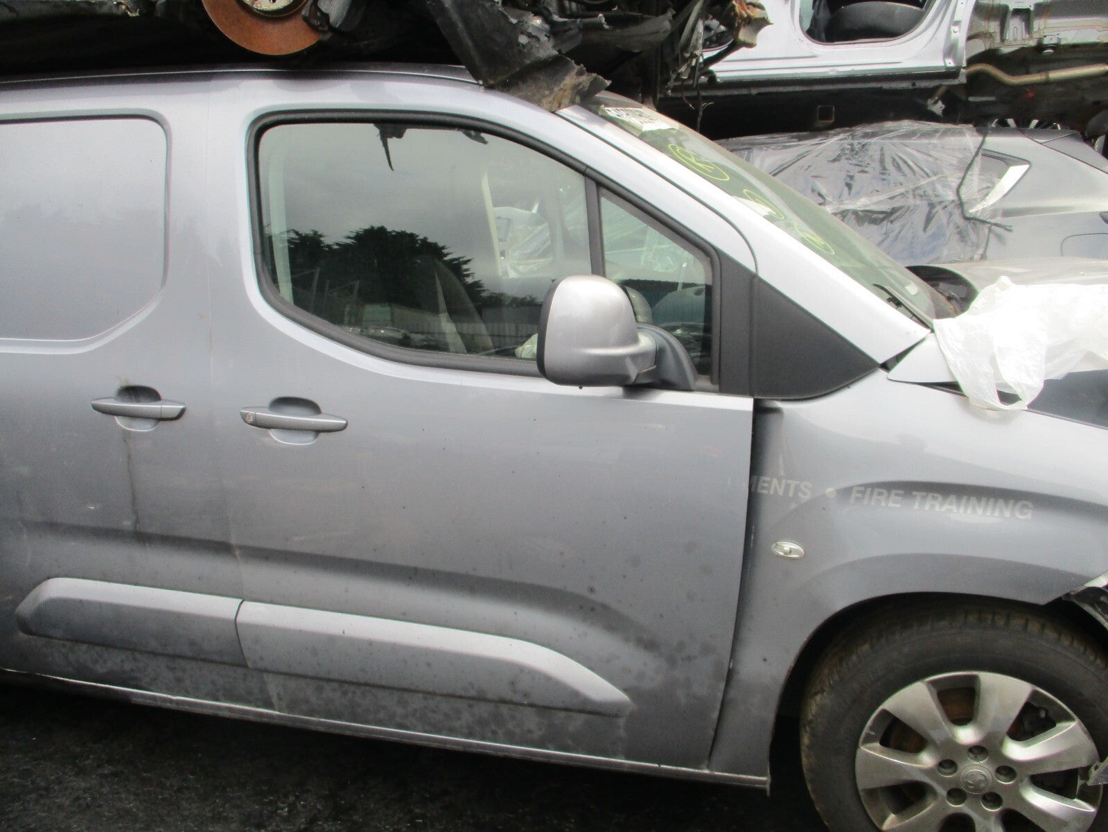 2019 VAUXHALL COMBO E MK4 OSF DRIVER SIDE FRONT BARE DOOR GREY KCA