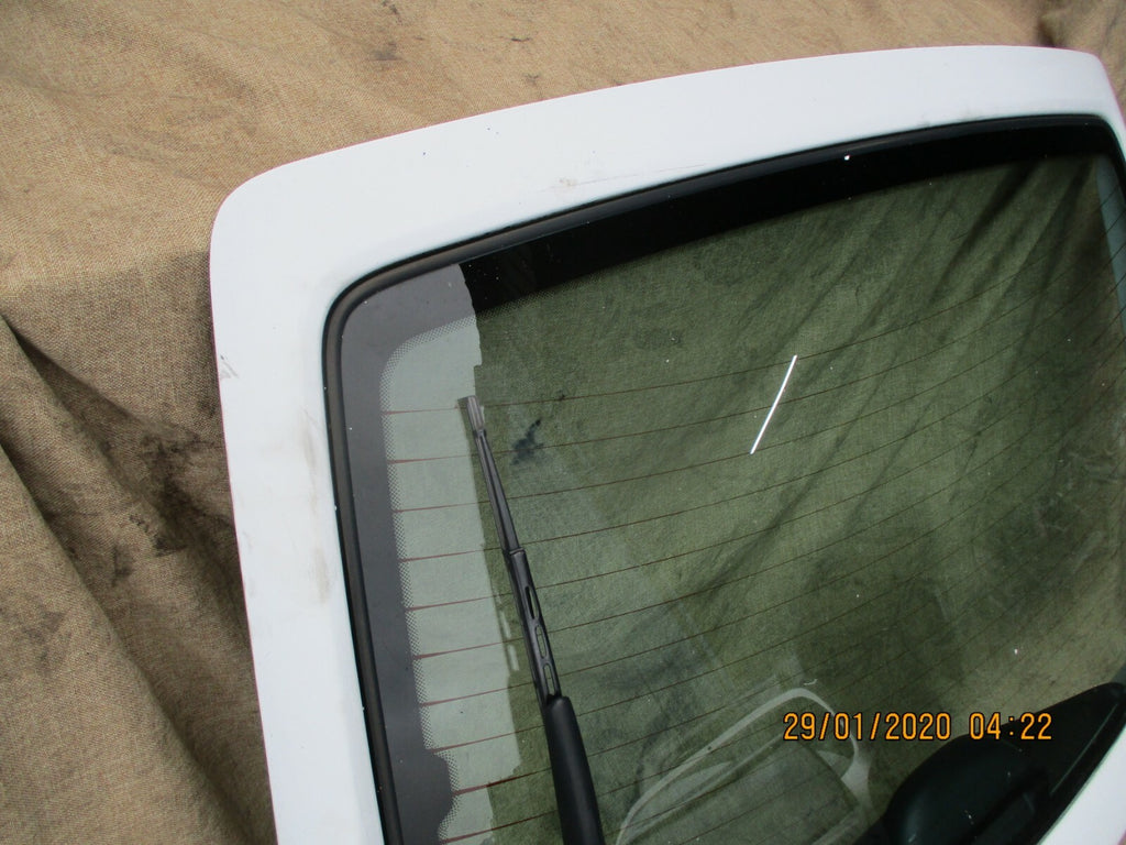 RENAULT MEGANE MK1 HATCHBACK 1996 REAR BOOT LID TAILGATE HATCH GLASS WIPER WHITE
