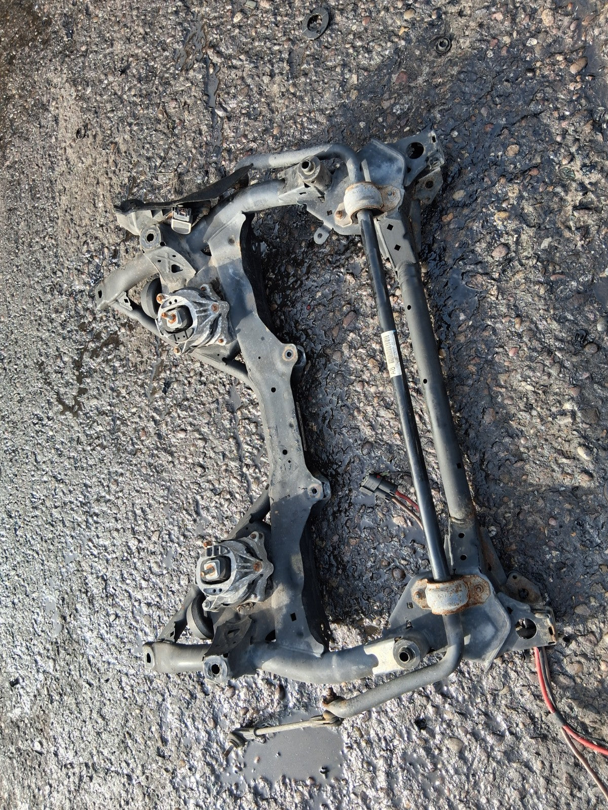2014 BMW 3 SERIES F31 FRONT SUBFRAME SUB FRAME 68692901