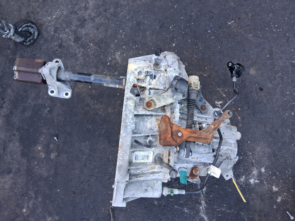 2014 NISSAN QASHQAI J11 1.5 DIESEL 6 SPEED MANUAL GEARBOX 320101889R TL4 126