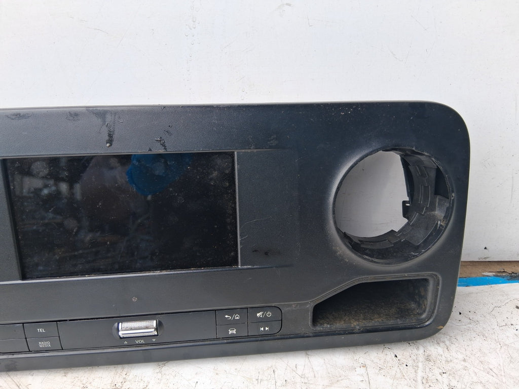 2018 MERCEDES BENZ SPRINTER W907 SCREEN DISPLAY SAT NAV A9079001703