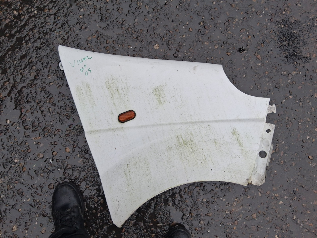 2005 VAUXHALL VIVARO MK1 OSF DRIVER SIDE FRONT RIGHT WING PANEL WHITE