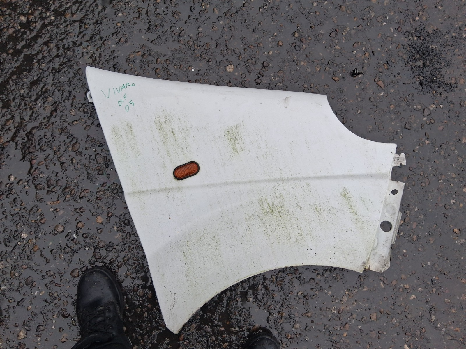 2005 VAUXHALL VIVARO MK1 OSF DRIVER SIDE FRONT RIGHT WING PANEL WHITE