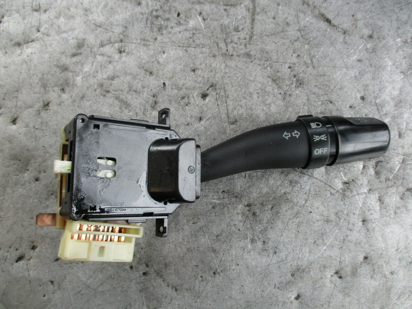 HYUNDAI SANTA FE MK1 GENUINE INDICATOR STALK SWITCH