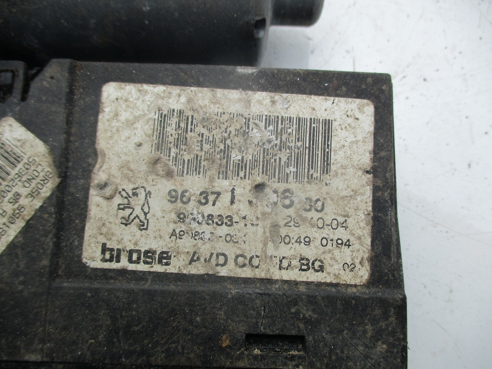 VW VOLKSWAGEN GOLF MK4 2001 OSR DRIVER RIGHT SIDE WINDOW MOTOR 0 130 821 766