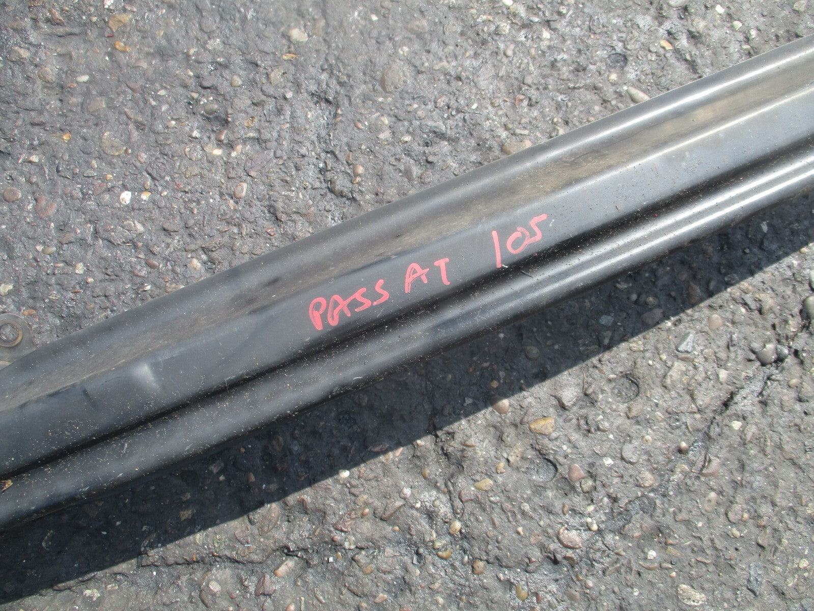 VW VOLKSWAGEN PASSAT B6 2005 SALOON REAR BUMPER REINFORCEMENT CRASH BAR